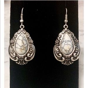 Silvertone w/ Howlite Bead Teardrop Earrings
